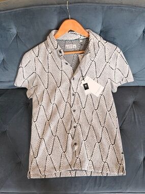 Ike Behar Black & White Short Sleeve Wave-Pattern Shirt NWT Size Small